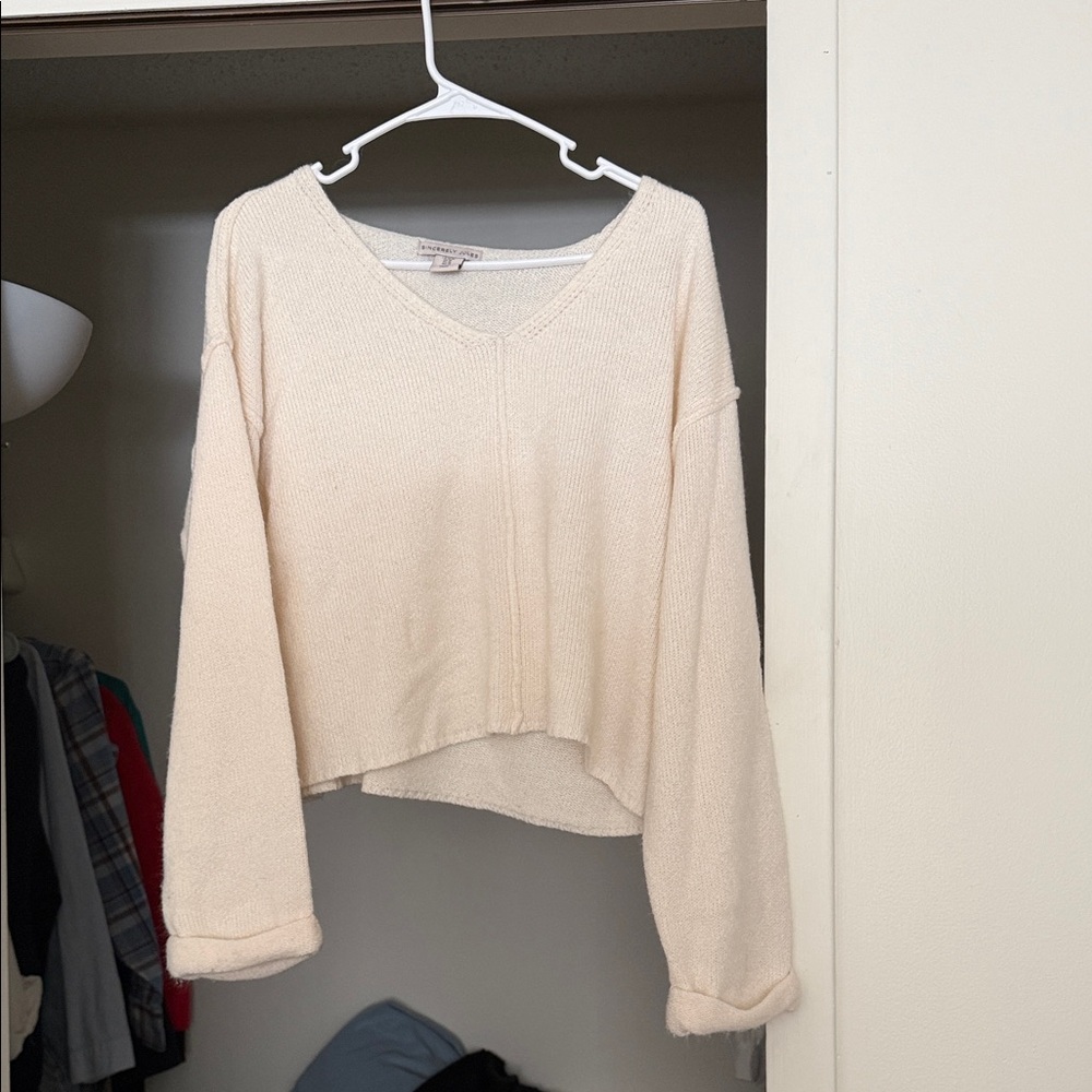 Off white sweater